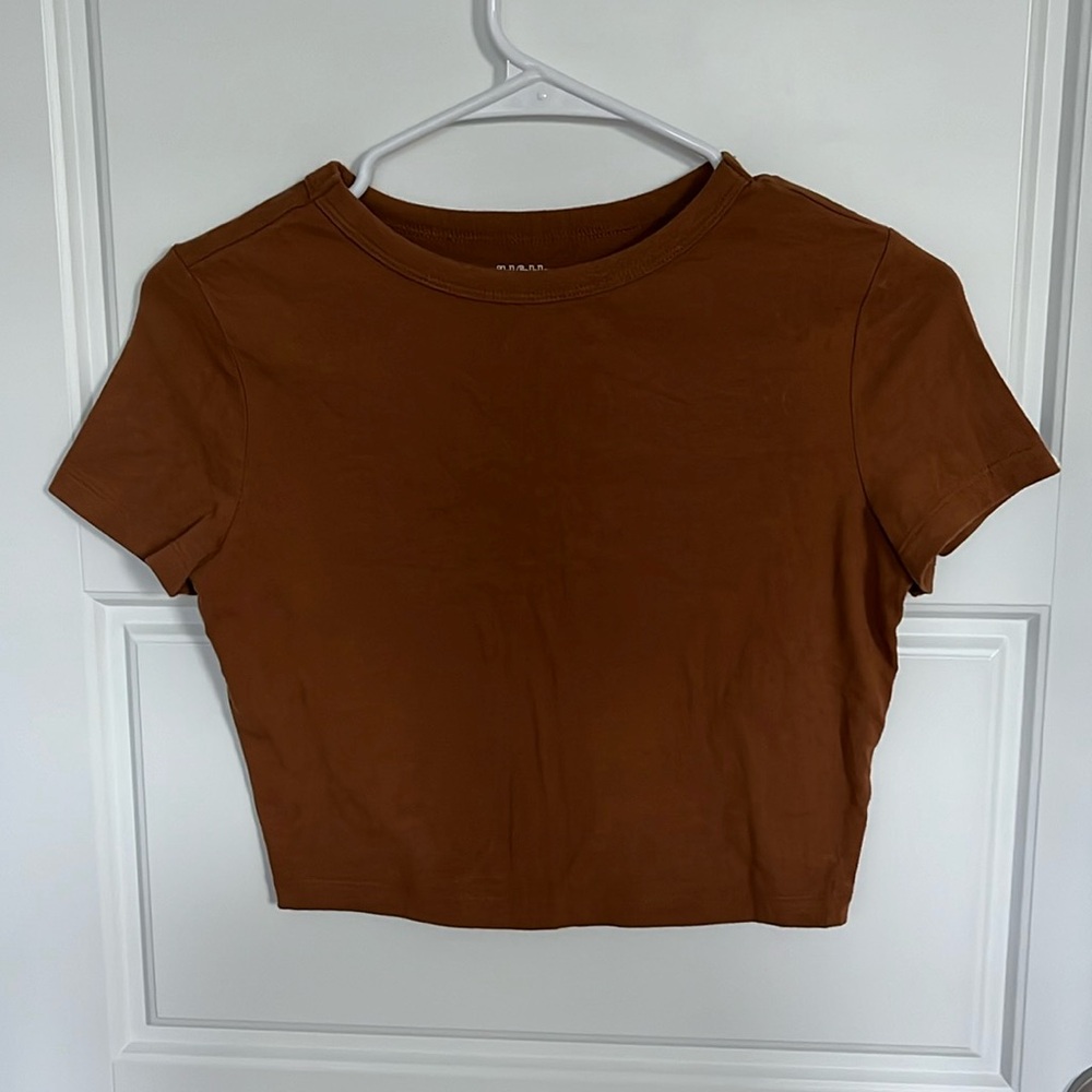 Wild fable, cropped shirt size small
